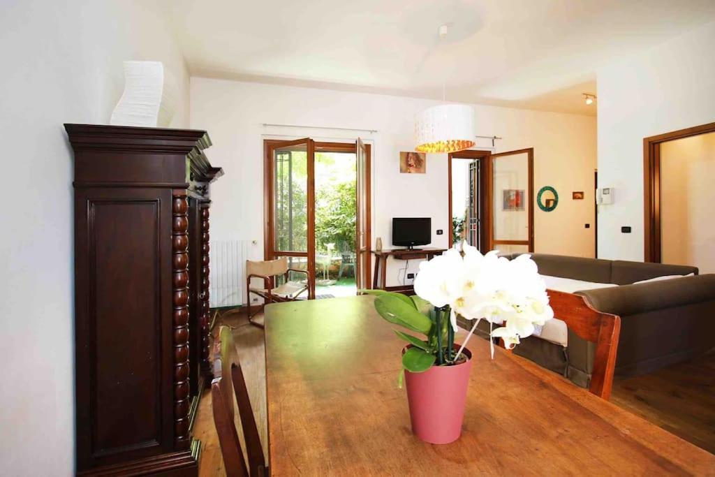 Appartamento Con Giardino Vicino A San Siro Milan Exterior photo